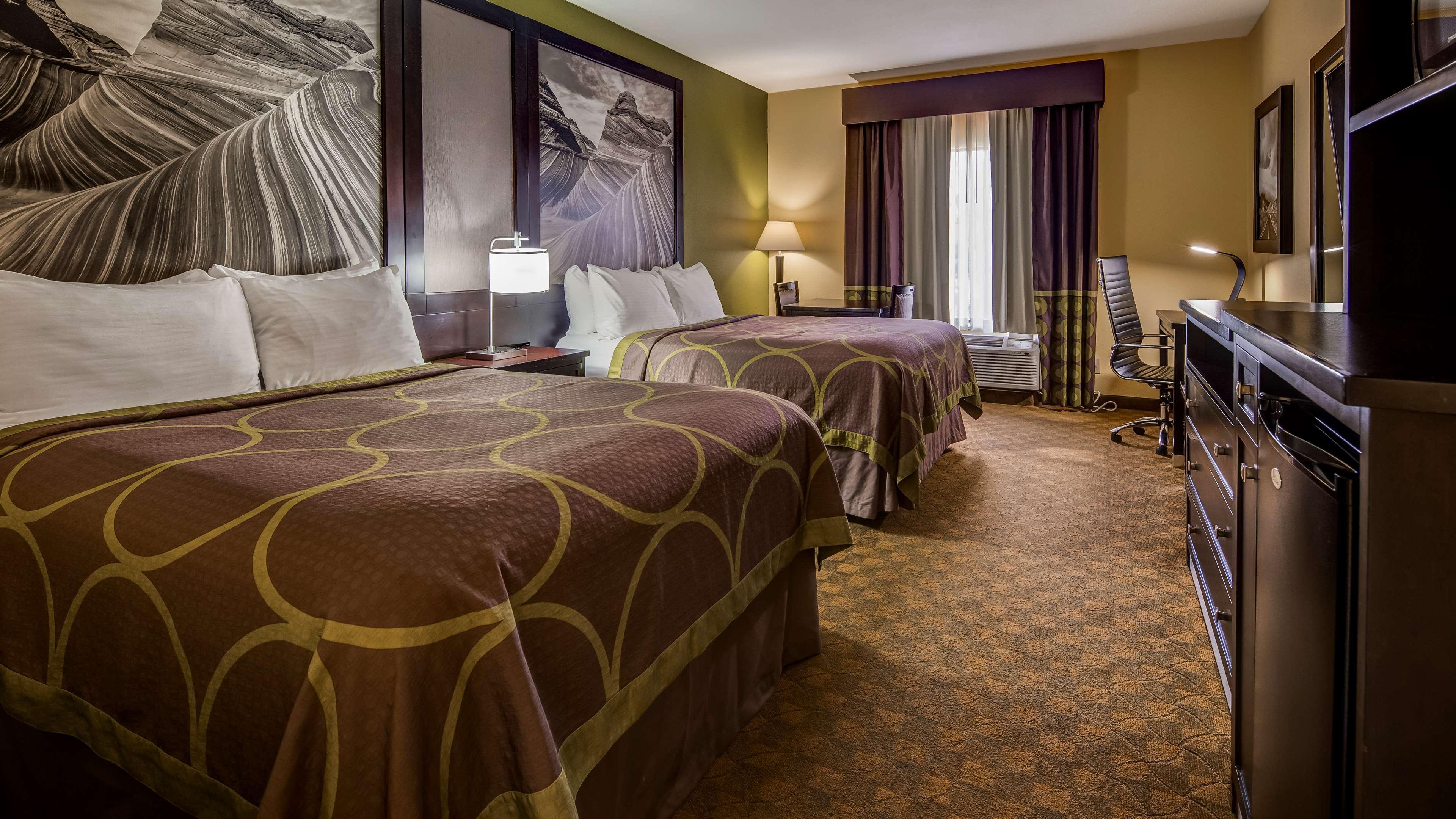 Surestay Plus Hotel By Best Western Alvin Dış mekan fotoğraf
