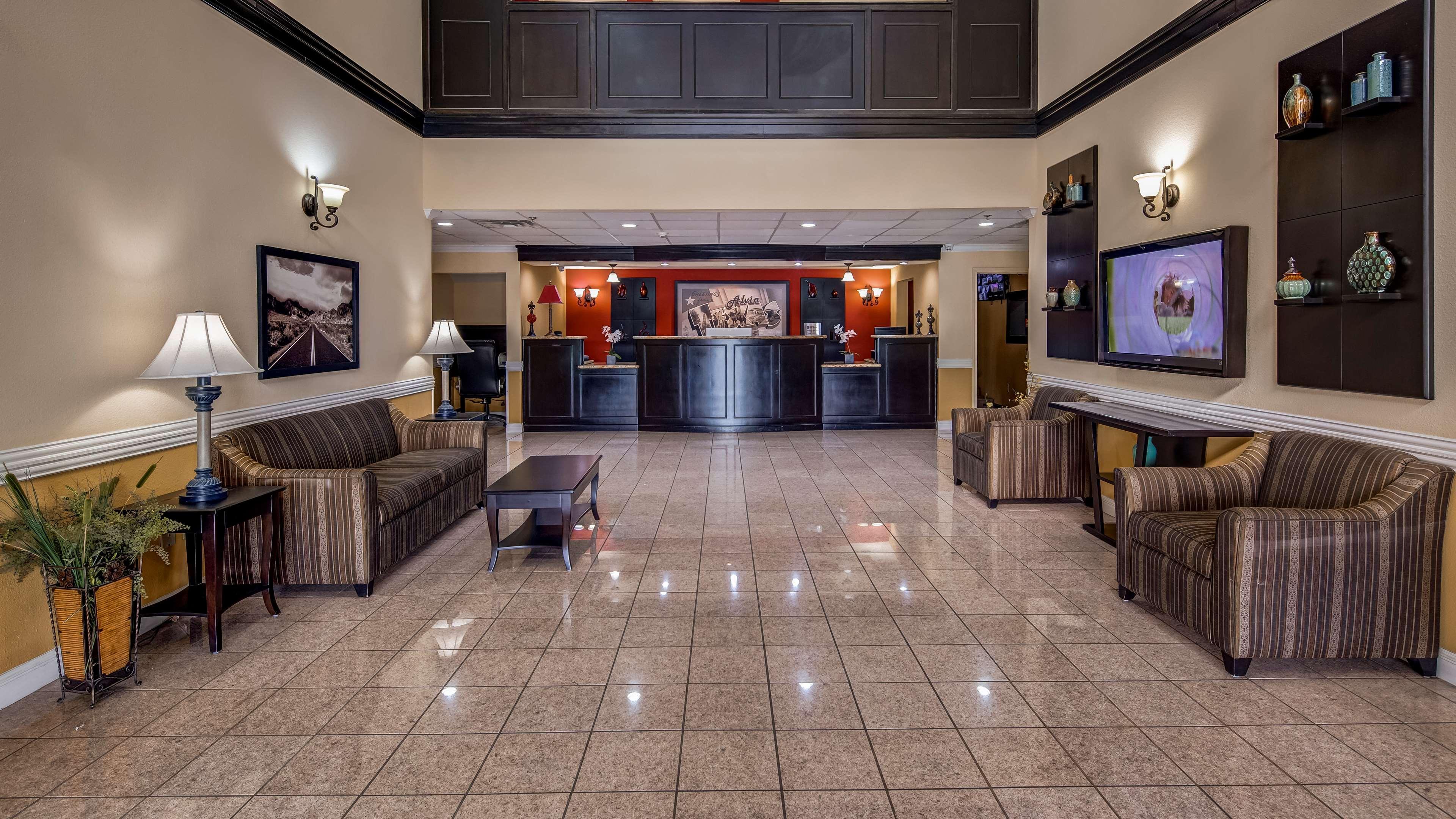 Surestay Plus Hotel By Best Western Alvin Dış mekan fotoğraf